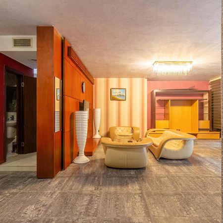 Deluxe Hotel Bakü Dış mekan fotoğraf