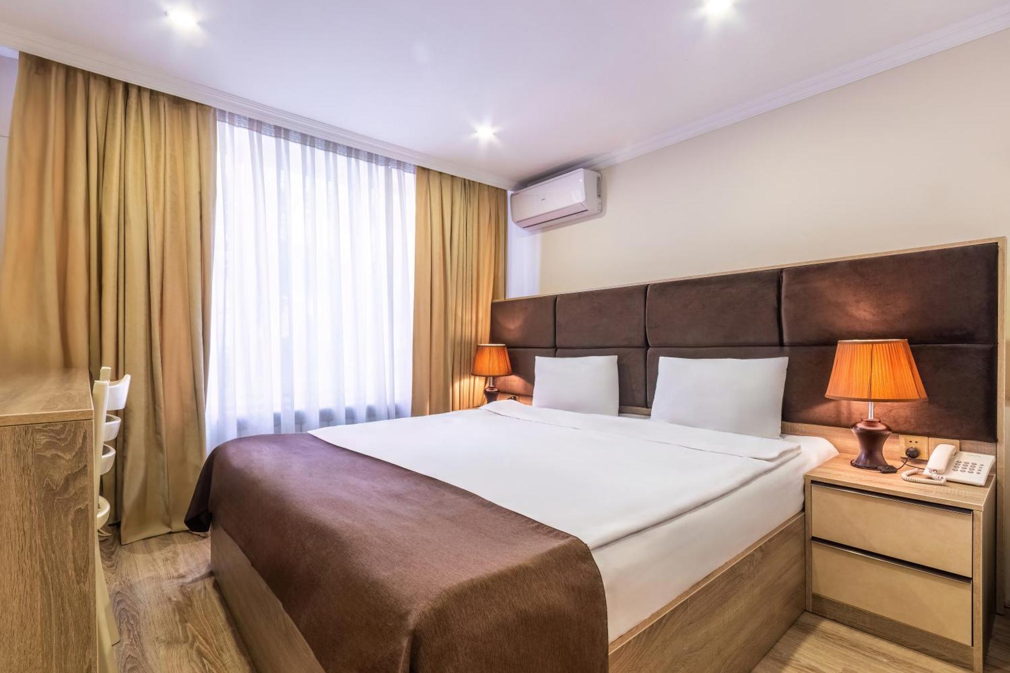 Deluxe Hotel Bakü Dış mekan fotoğraf